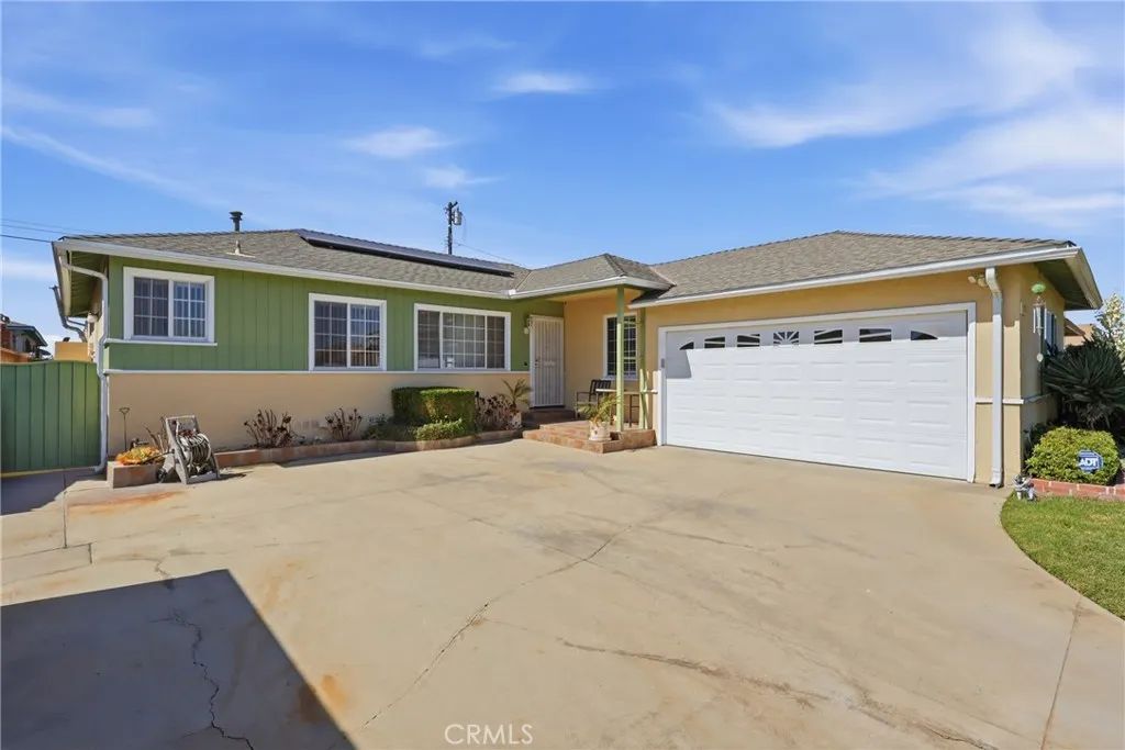 13003 Daphne, Gardena, CA 90249
