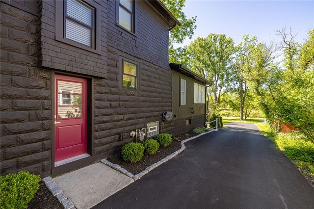 168 East Main Street, Victor, NY 14564