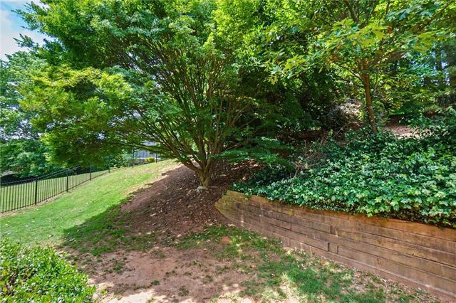 201 Deer Park Trail, Canton, GA 30114