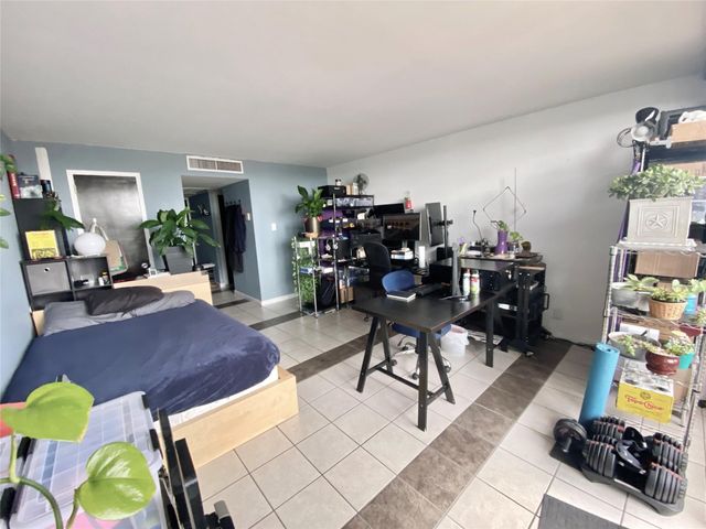 2016 Main Street 1612, Houston, TX 77002