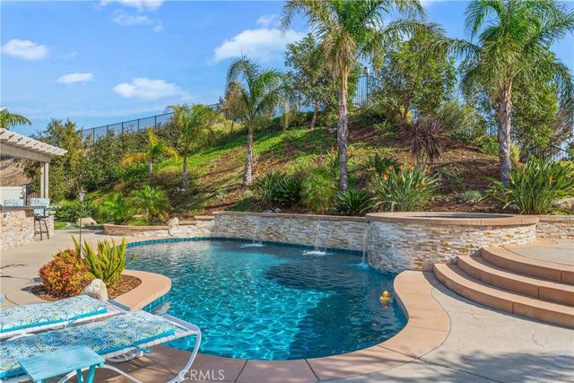 17909 Lapis, San Bernardino, CA 92407