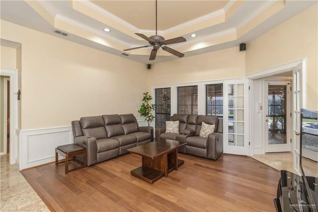 308 Kiwi Street, Mcallen, TX 78504