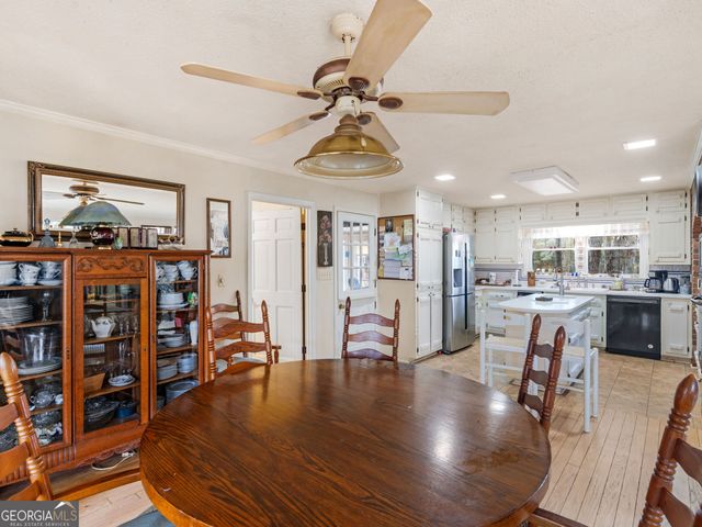 879 Rocky Creek Road, Hampton, GA 30228