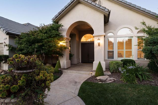 10260 N Archie Avenue, Fresno, CA 93730