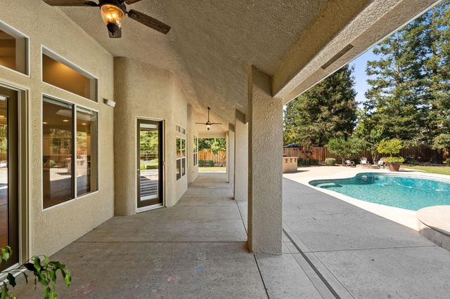 10260 N Archie Avenue, Fresno, CA 93730