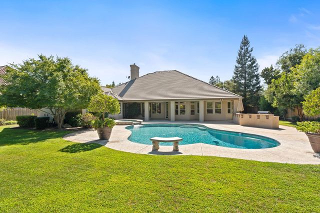 10260 N Archie Avenue, Fresno, CA 93730