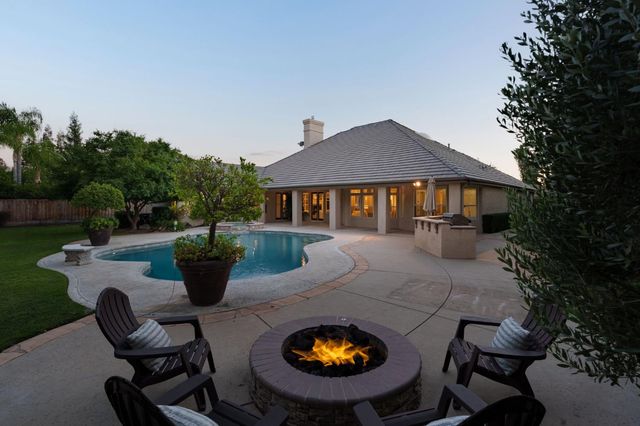 10260 N Archie Avenue, Fresno, CA 93730