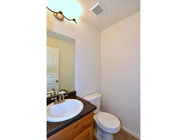 2379 Jasmine Ln, Johnstown, CO 80534