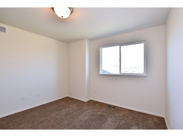2379 Jasmine Ln, Johnstown, CO 80534