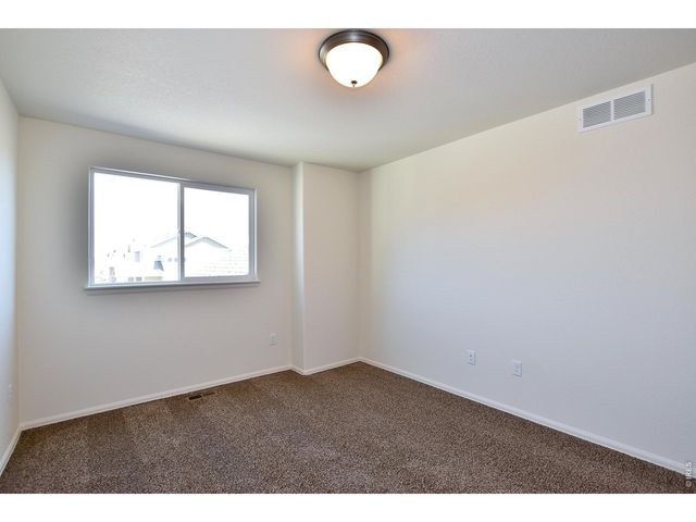 2379 Jasmine Ln, Johnstown, CO 80534