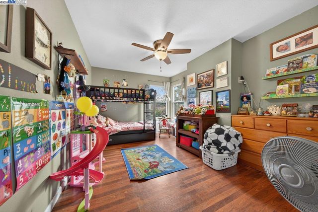 229 Lake Ave, Rodeo, CA 94572