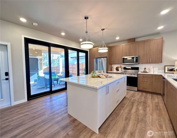 4308 Creston Way, Bellingham, WA 98226