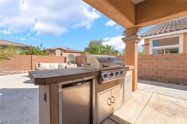 9636 Trattoria Street, Las Vegas, NV 89178