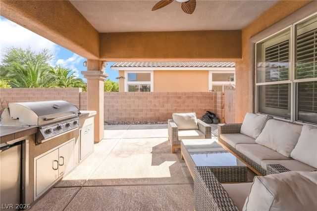 9636 Trattoria Street, Las Vegas, NV 89178