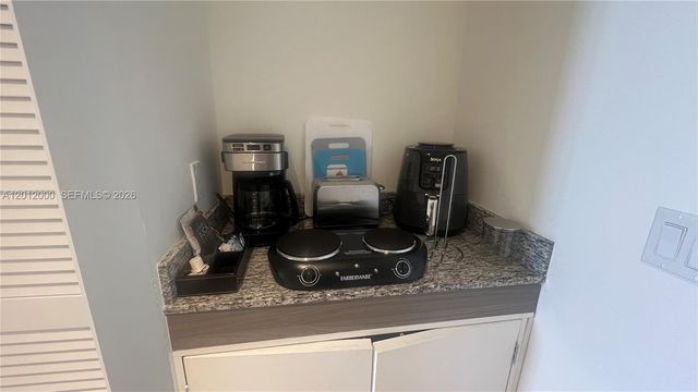 5350 NW 84th Ave 1605, Doral, FL 33166