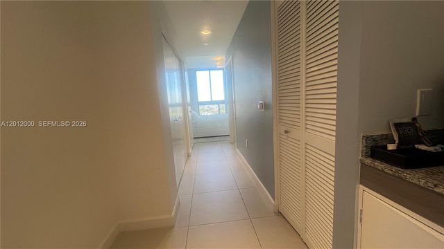 5350 NW 84th Ave 1605, Doral, FL 33166
