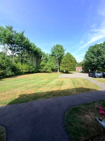 136 N Washington St 4, Norton, MA 02766