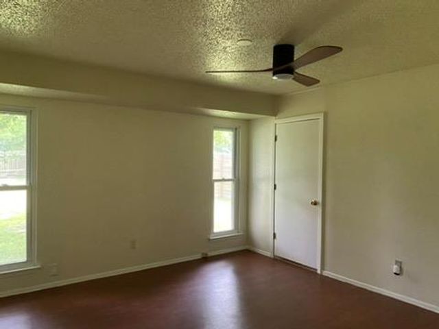 411 Buckboard BLVD, Round Rock, TX 78681