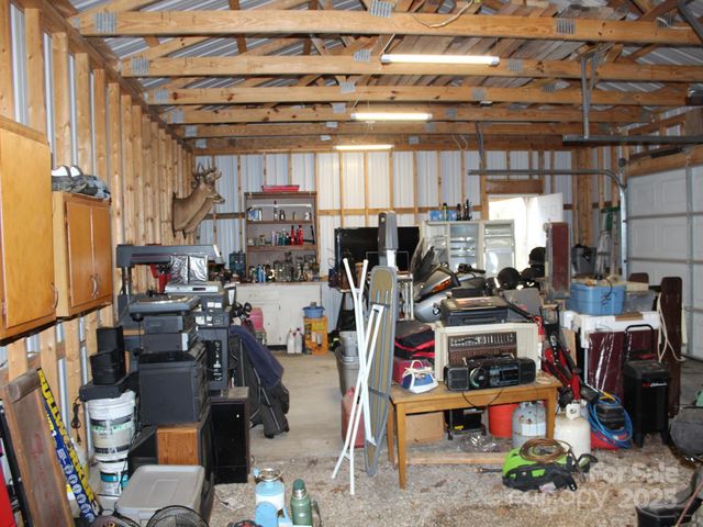 709 Wickins Drive, Hendersonville, NC 28791