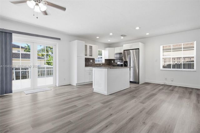 816 Johnson St, Hollywood, FL 33019