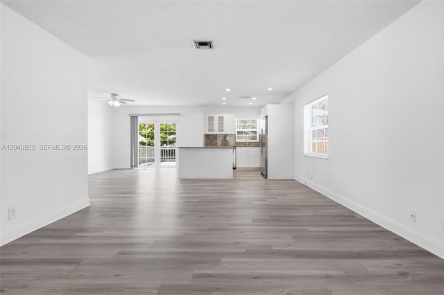 816 Johnson St, Hollywood, FL 33019