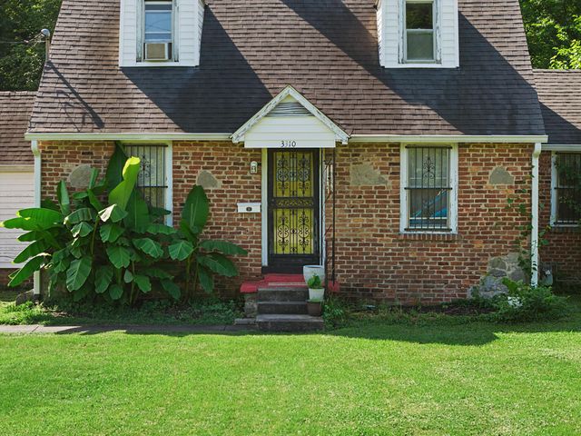 3310 Central Avenue, Paducah, KY 42001