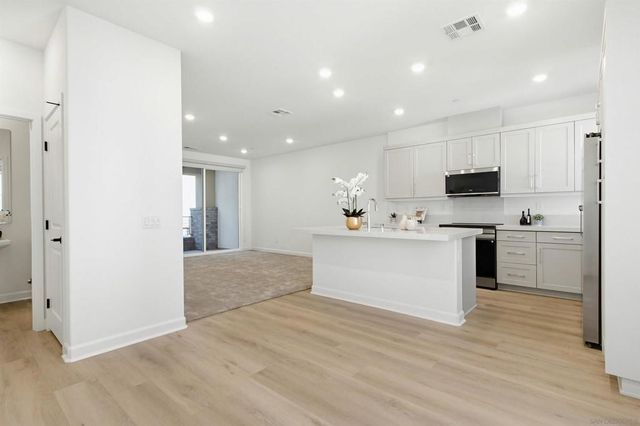 432 Caliper Way, San Marcos, CA 92078