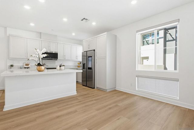 432 Caliper Way, San Marcos, CA 92078