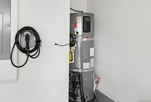 432 Caliper Way, San Marcos, CA 92078