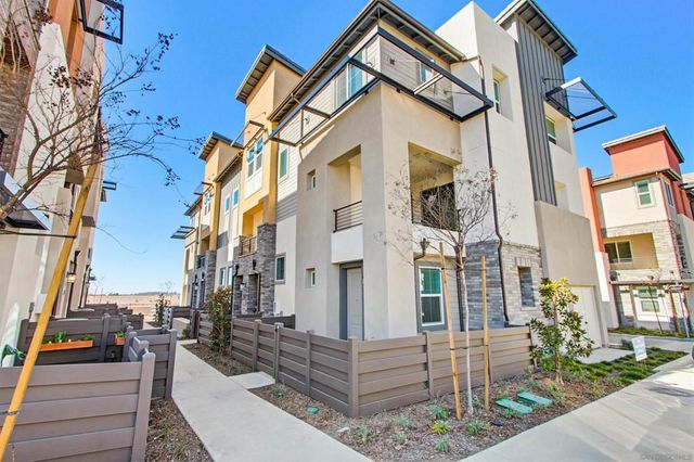 432 Caliper Way, San Marcos, CA 92078