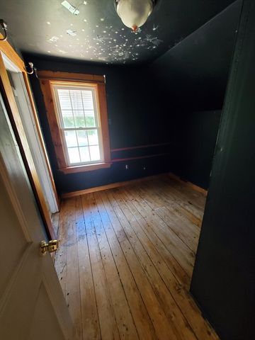 76 Aspen St, Ware, MA 01082