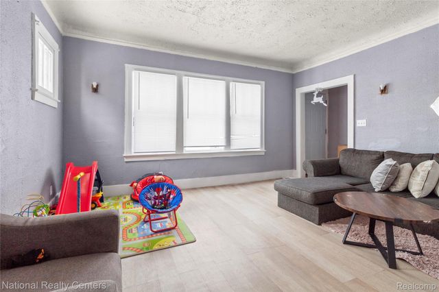 11344 Belleterre Street, Detroit, MI 48204