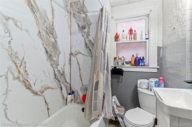 11344 Belleterre Street, Detroit, MI 48204