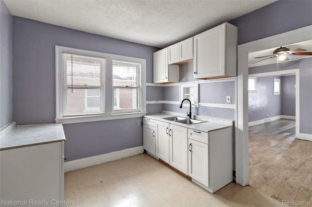 11344 Belleterre Street, Detroit, MI 48204