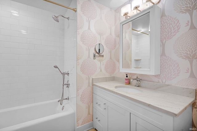 2104 E Woodstock Place, Bloomington, IN 47401