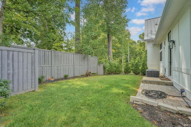 2104 E Woodstock Place, Bloomington, IN 47401