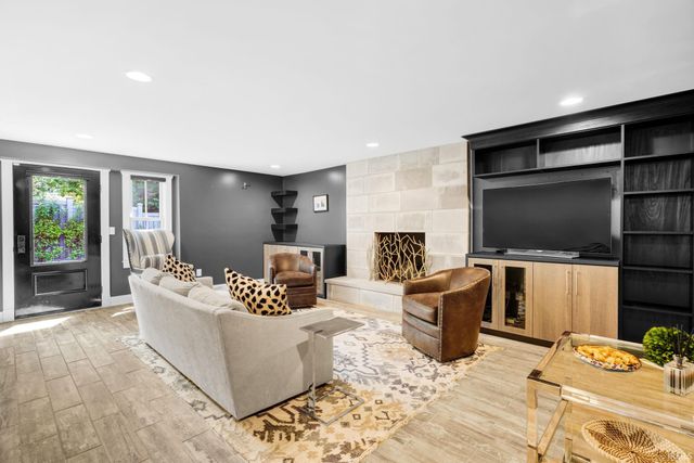 2104 E Woodstock Place, Bloomington, IN 47401