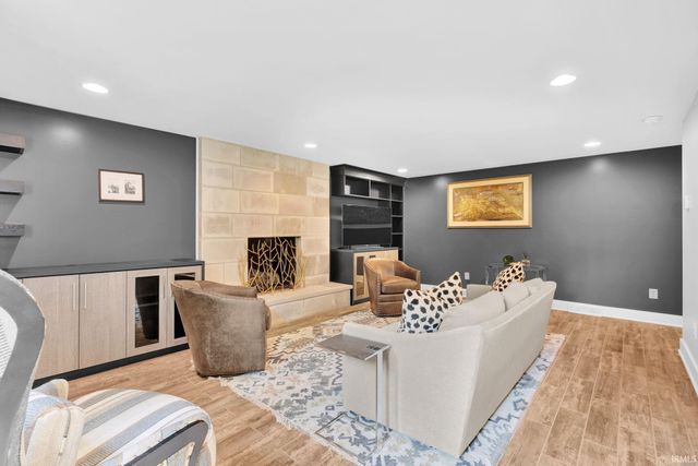 2104 E Woodstock Place, Bloomington, IN 47401