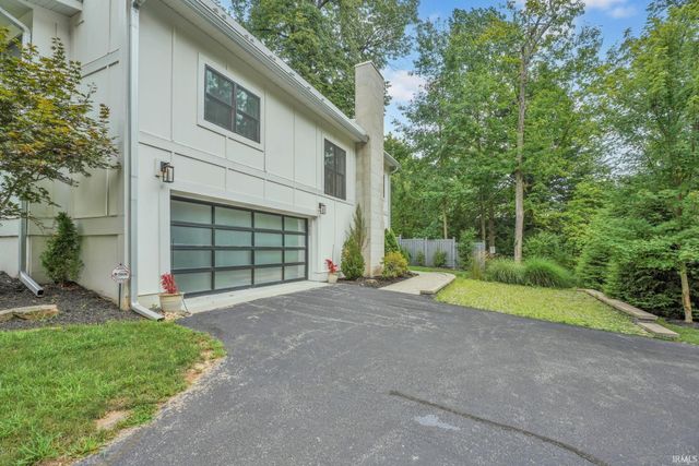 2104 E Woodstock Place, Bloomington, IN 47401