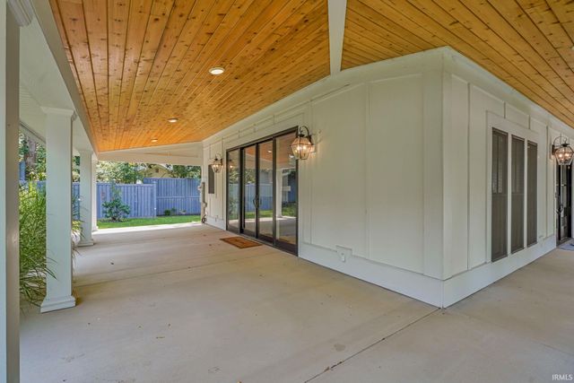 2104 E Woodstock Place, Bloomington, IN 47401