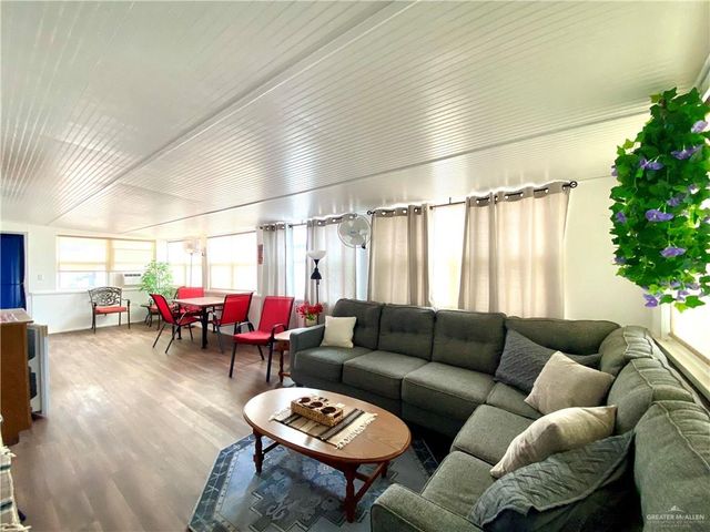 7219 Monroe Street, Mission, TX 78572
