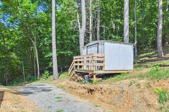 361 County Road 38, Riceville, TN 37370