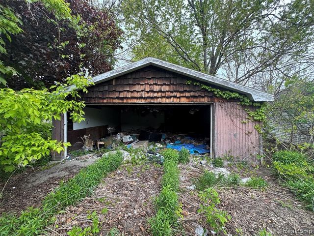 16093 Liberal Street, Detroit, MI 48205