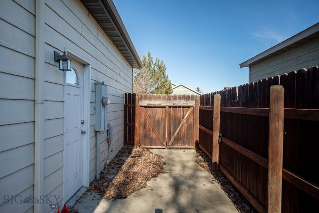 410 N River Rock Drive, Belgrade, MT 59714