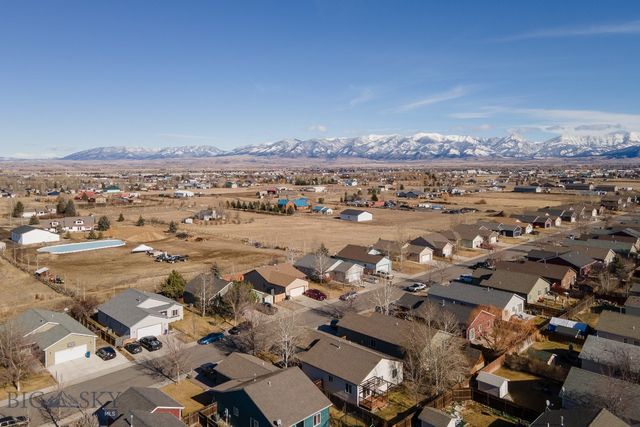 410 N River Rock Drive, Belgrade, MT 59714