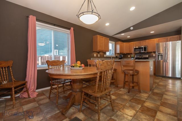 410 N River Rock Drive, Belgrade, MT 59714