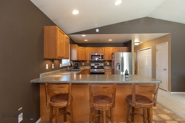 410 N River Rock Drive, Belgrade, MT 59714