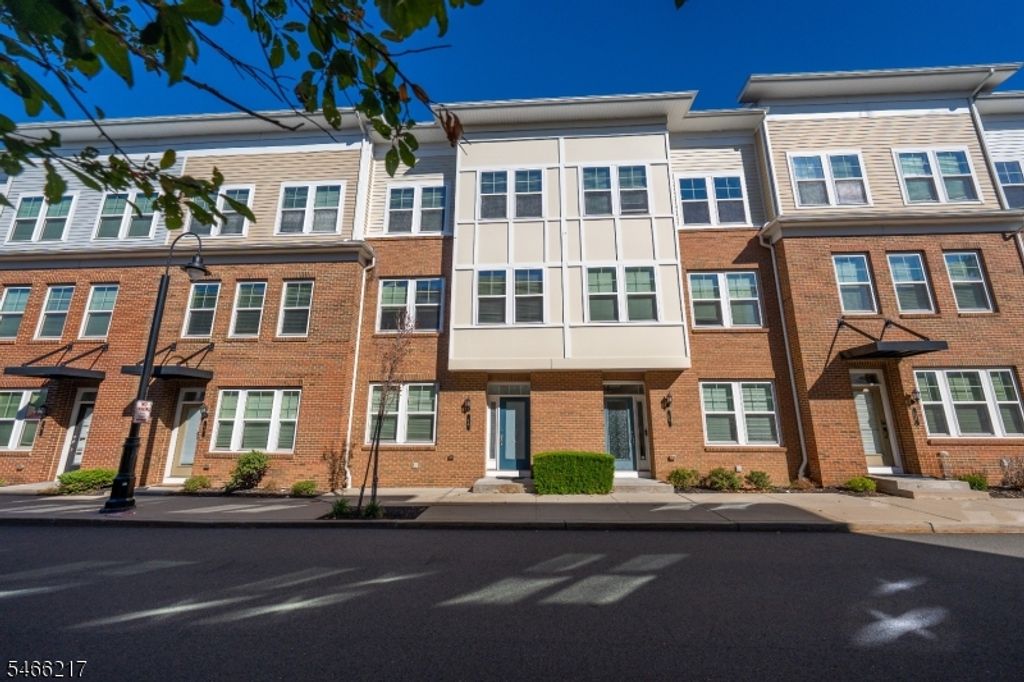 14 Fleet St, North Brunswick Twp., NJ 08902 — exterior