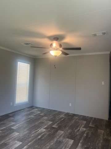 1525 Lark Court, Pelican Bay, TX 76020