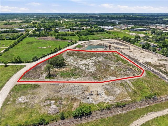 349 Choate Road, Alvin, TX 77511